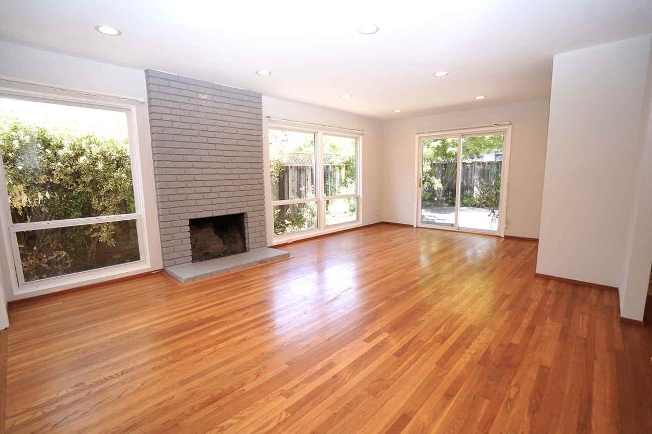 1185 Countess Ct - Photo 2 of 28