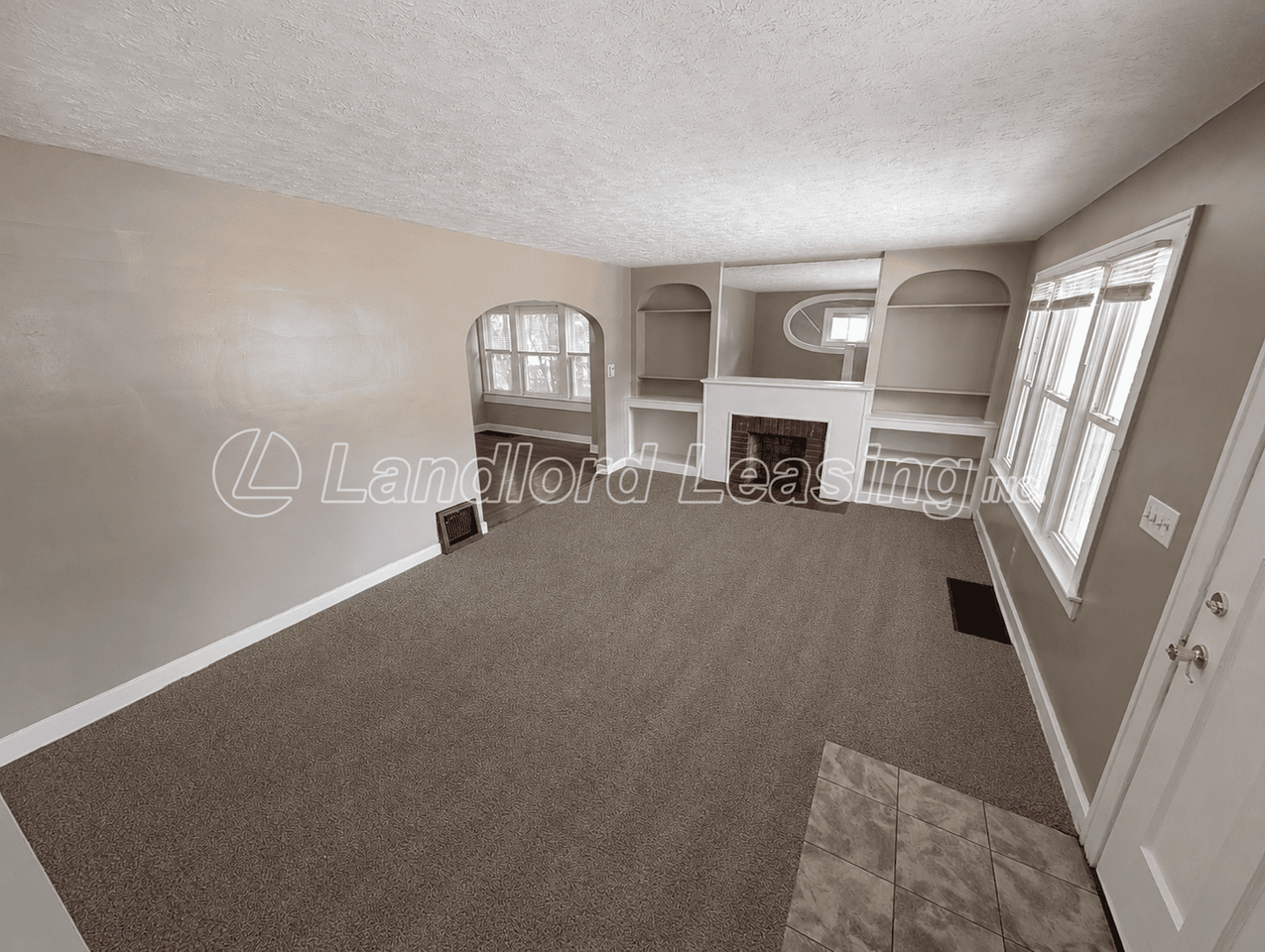 3433 Livingston Ave - Photo 3 of 15