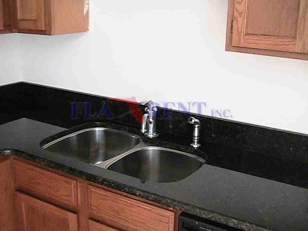 1309 Groveland Ave - Photo 2 of 7