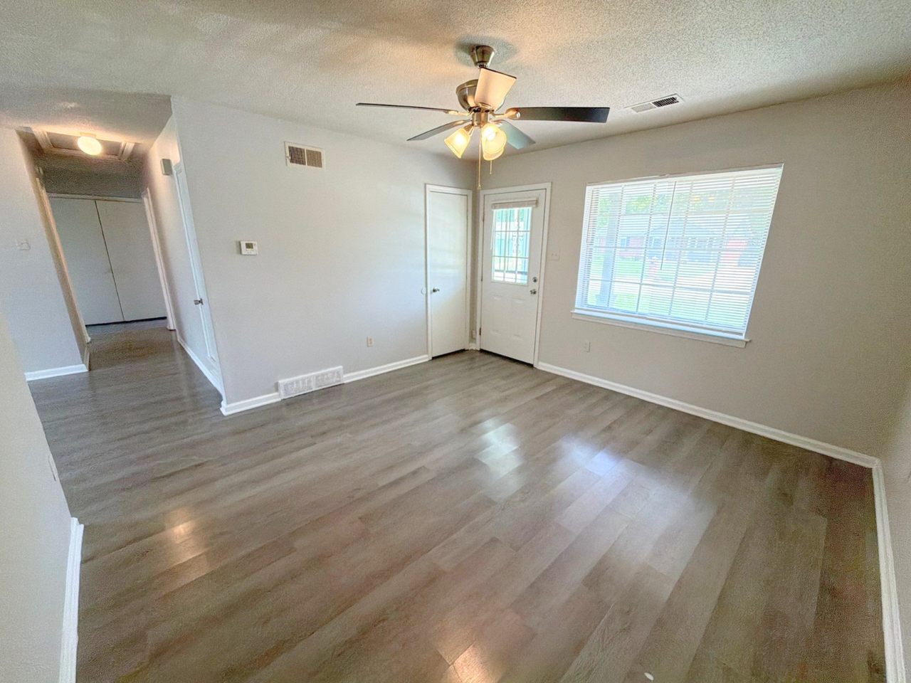 4767 Bradford Dr - Photo 6 of 25