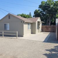 featured image of 430 N Beech St