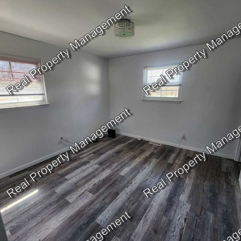 7942 Taney Pl - Photo 6 of 16