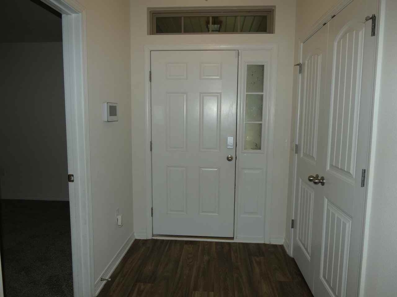 5637 Peach Dr - Photo 4 of 26