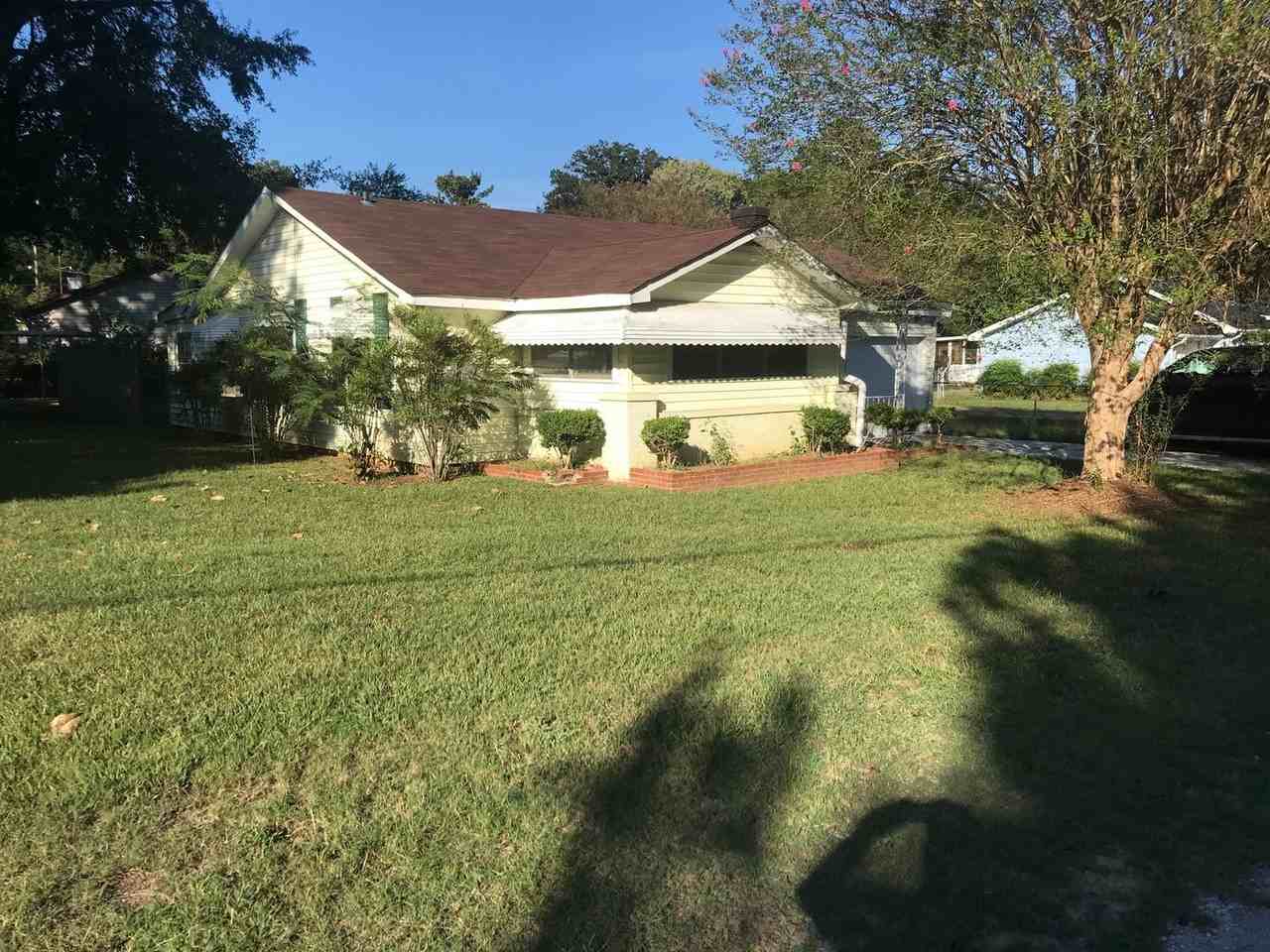 2501 Monroe St - Photo 3 of 14