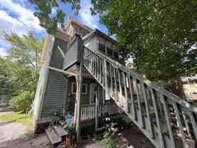 923 1/2 E Washington St - Photo 1 of 1