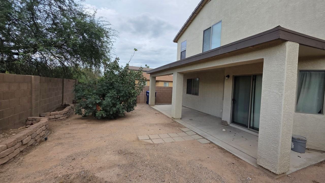 4763 E American Beauty Dr - Photo 2 of 22
