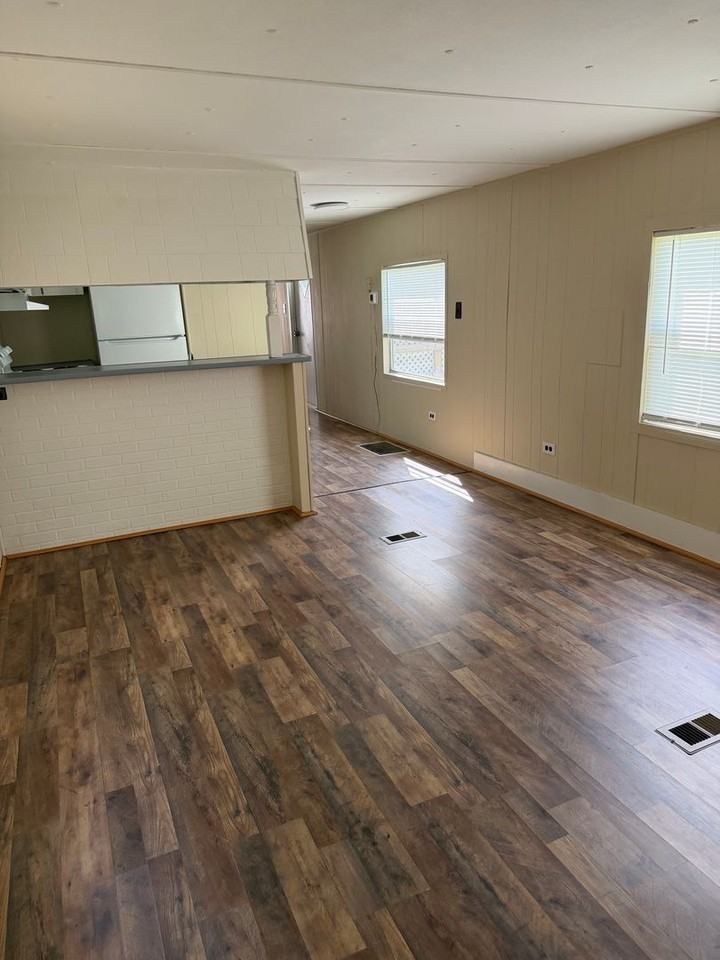 6345 King Wilkinson Rd - Photo 3 of 19