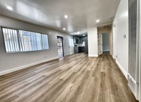 840 w 52nd St - Photo 1 of 1