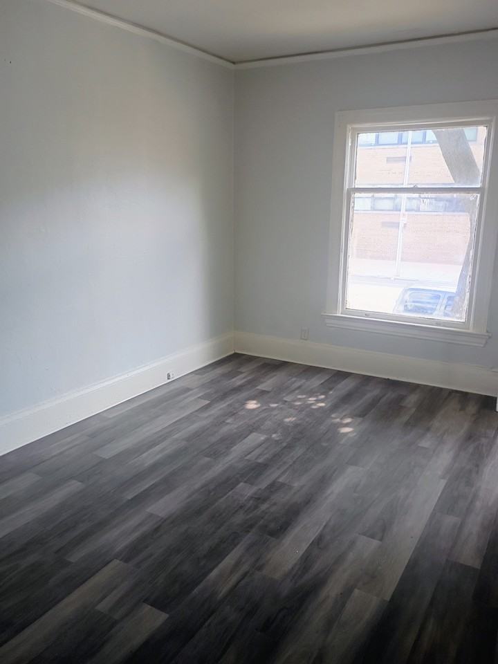2431 N 20th St - Photo 6 of 20