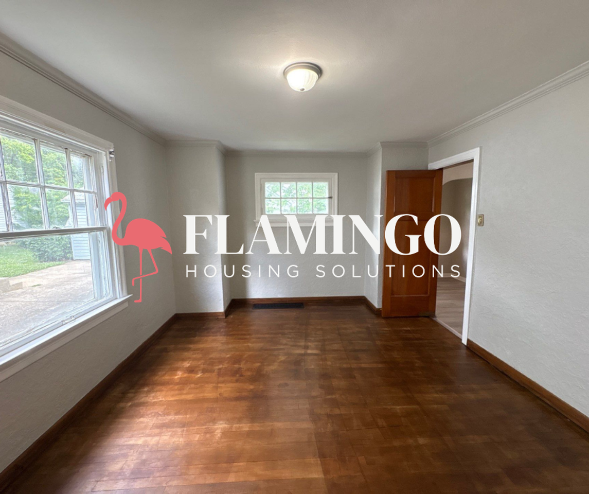 59 W Bruce Ave - Photo 5 of 19