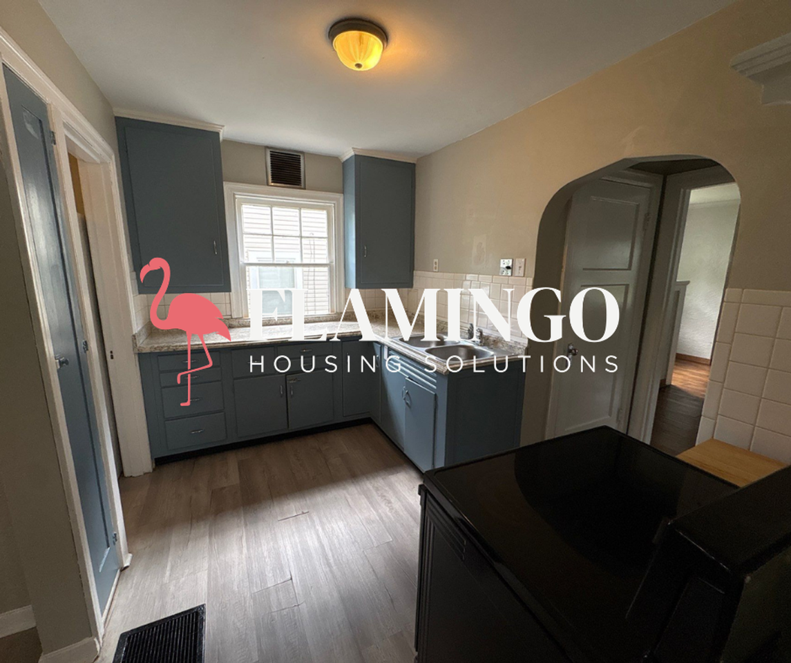 59 W Bruce Ave - Photo 7 of 19