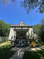 featured image of 1004 Woodland Ave