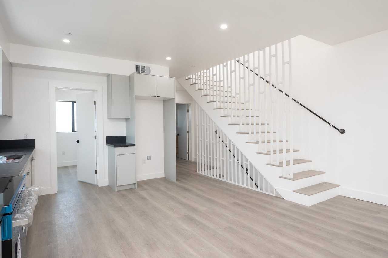 1573-1579 Ricardo Street - Photo 2 of 16