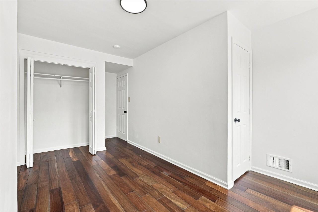 2846 Amber St - Photo 3 of 15