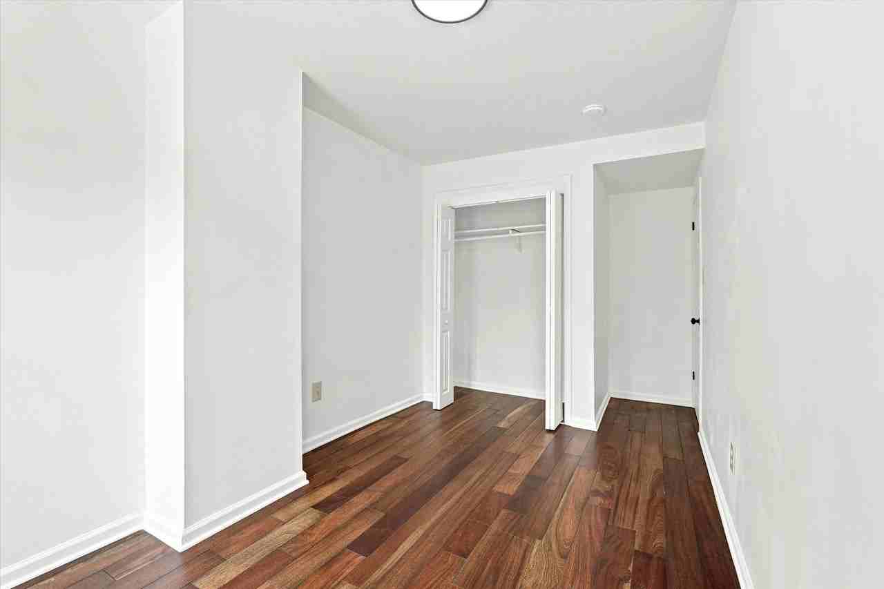 2846 Amber St - Photo 4 of 15