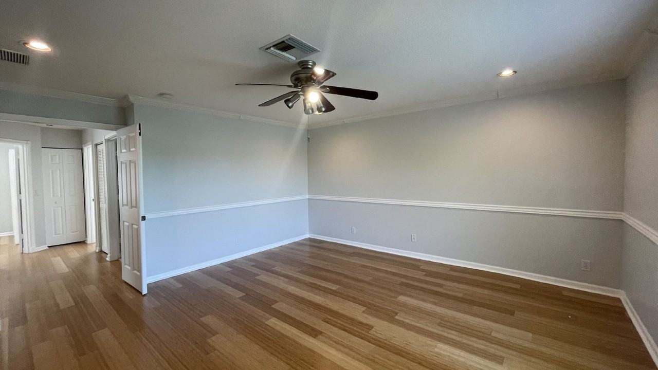 4857 Victoria Cir - Photo 5 of 45