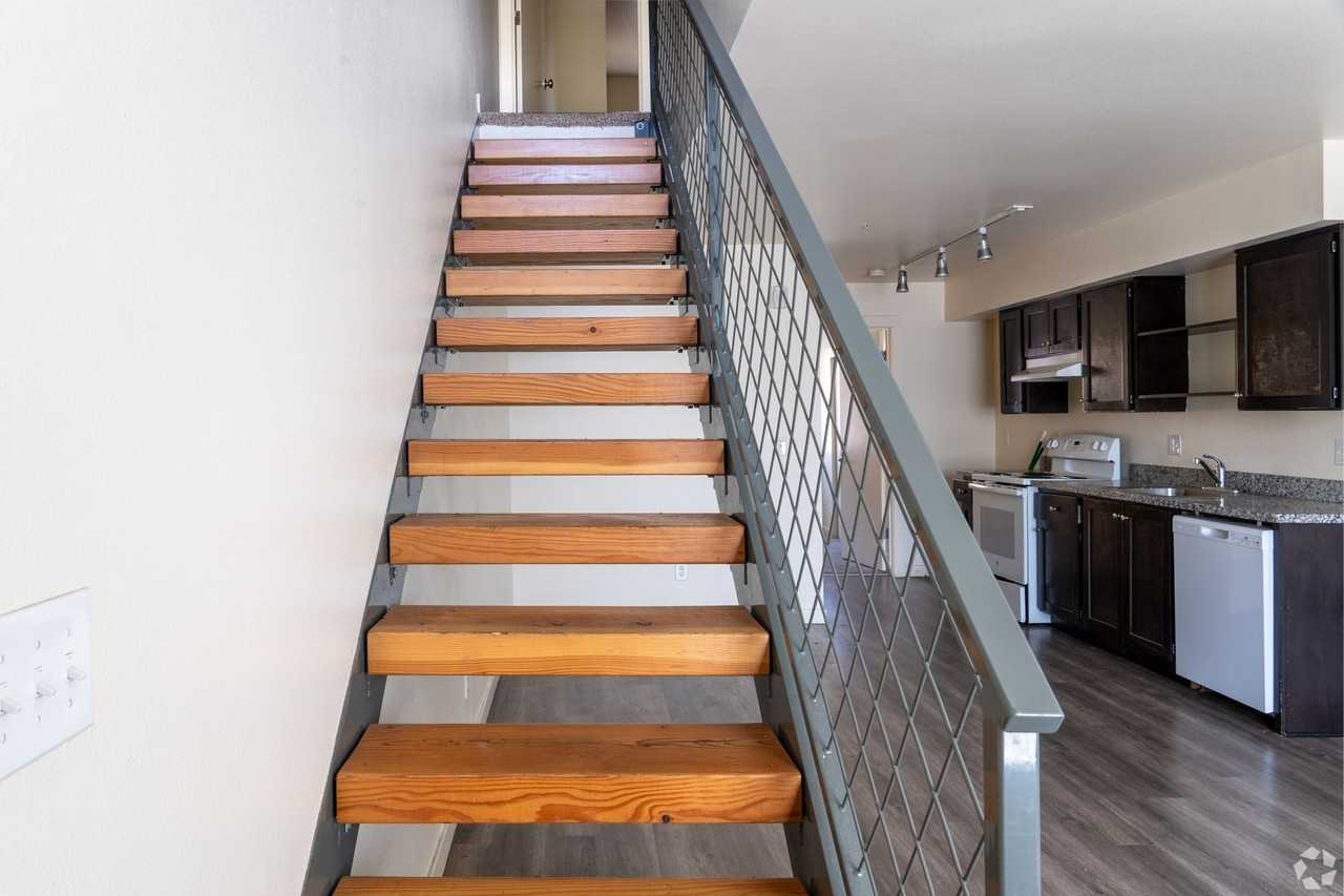 Fern Grove Apartments - Photo 6 of 8