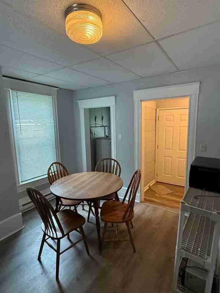 419 Oakley St - Photo 5 of 20