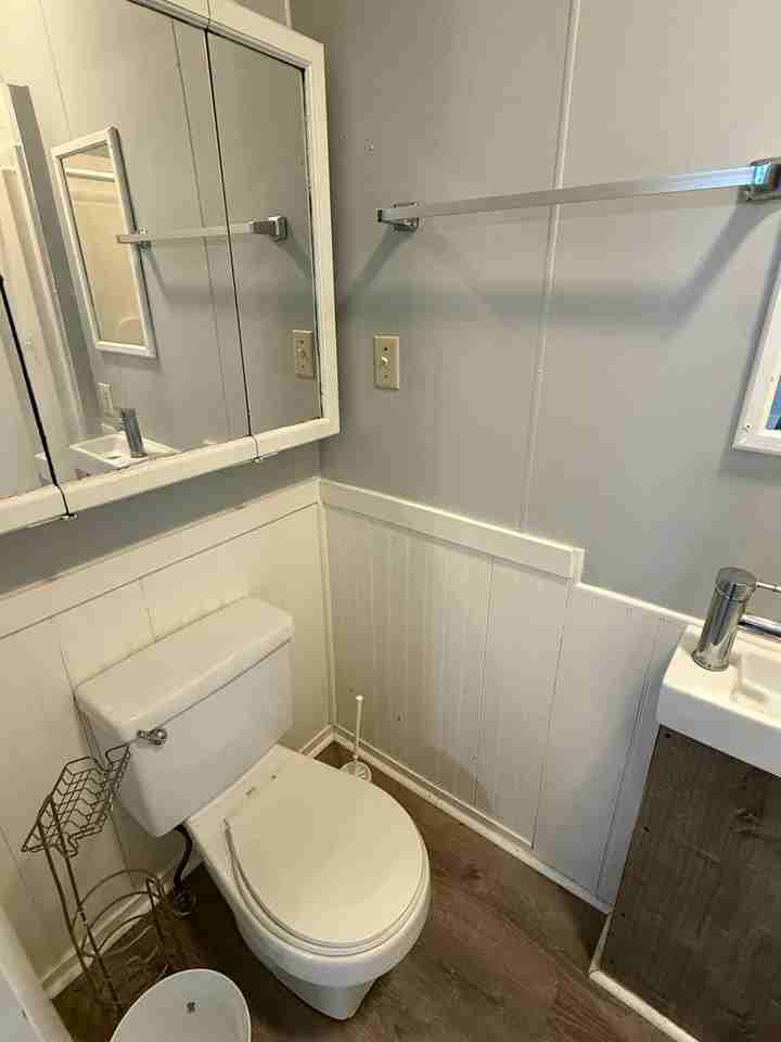 419 Oakley St - Photo 6 of 20