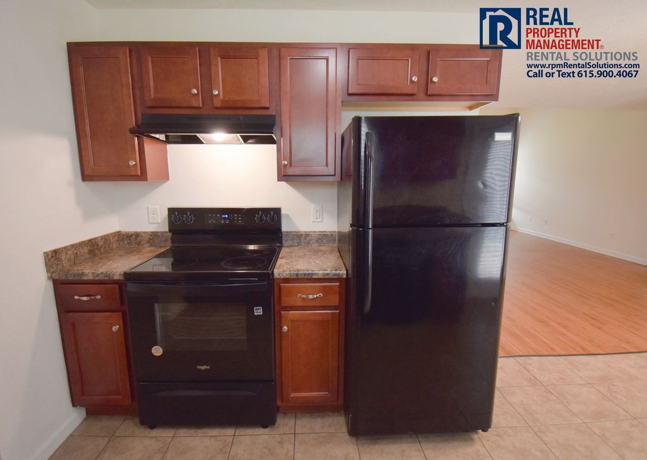 1549 Passage Dr - Photo 6 of 32