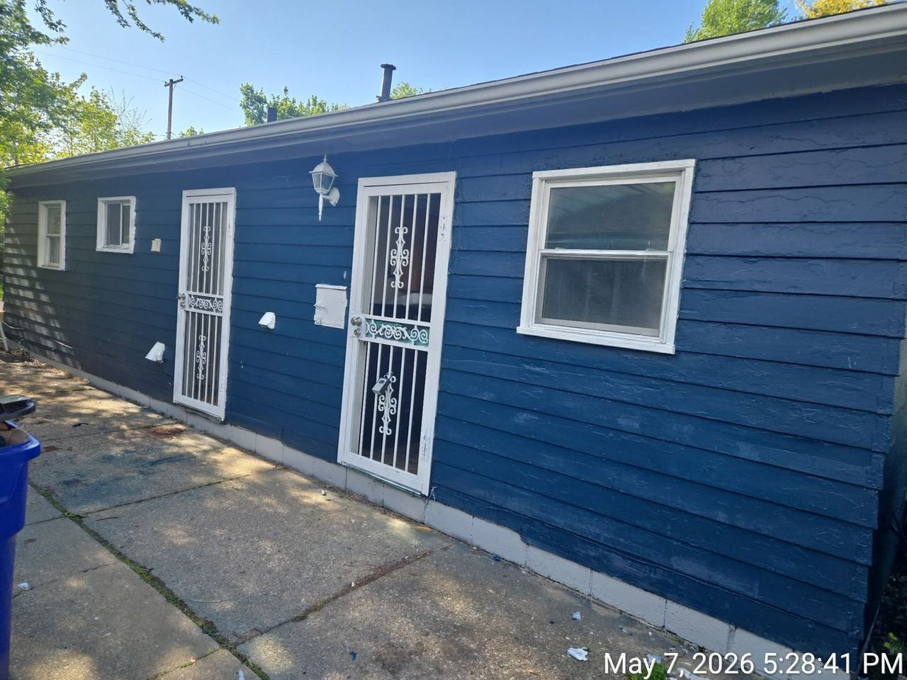 3784 E 142nd St - Photo 4 of 32