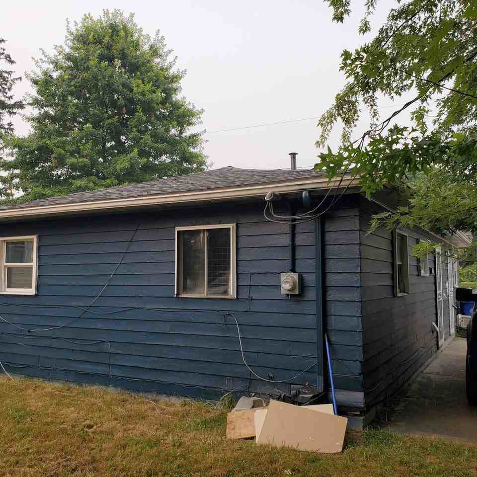 3784 E 142nd St - Photo 5 of 32