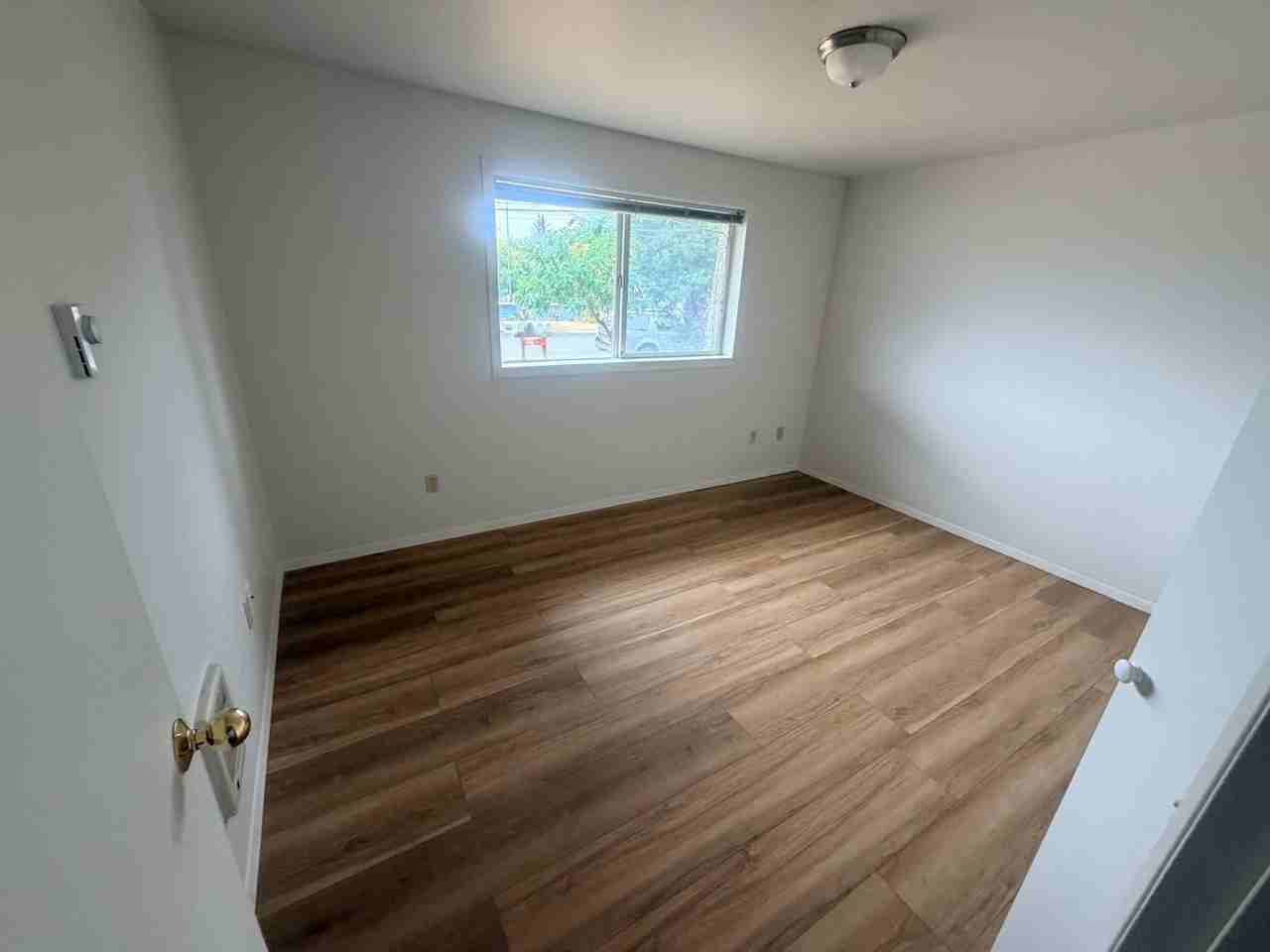 931/933 Fenwick Street - Photo 5 of 9
