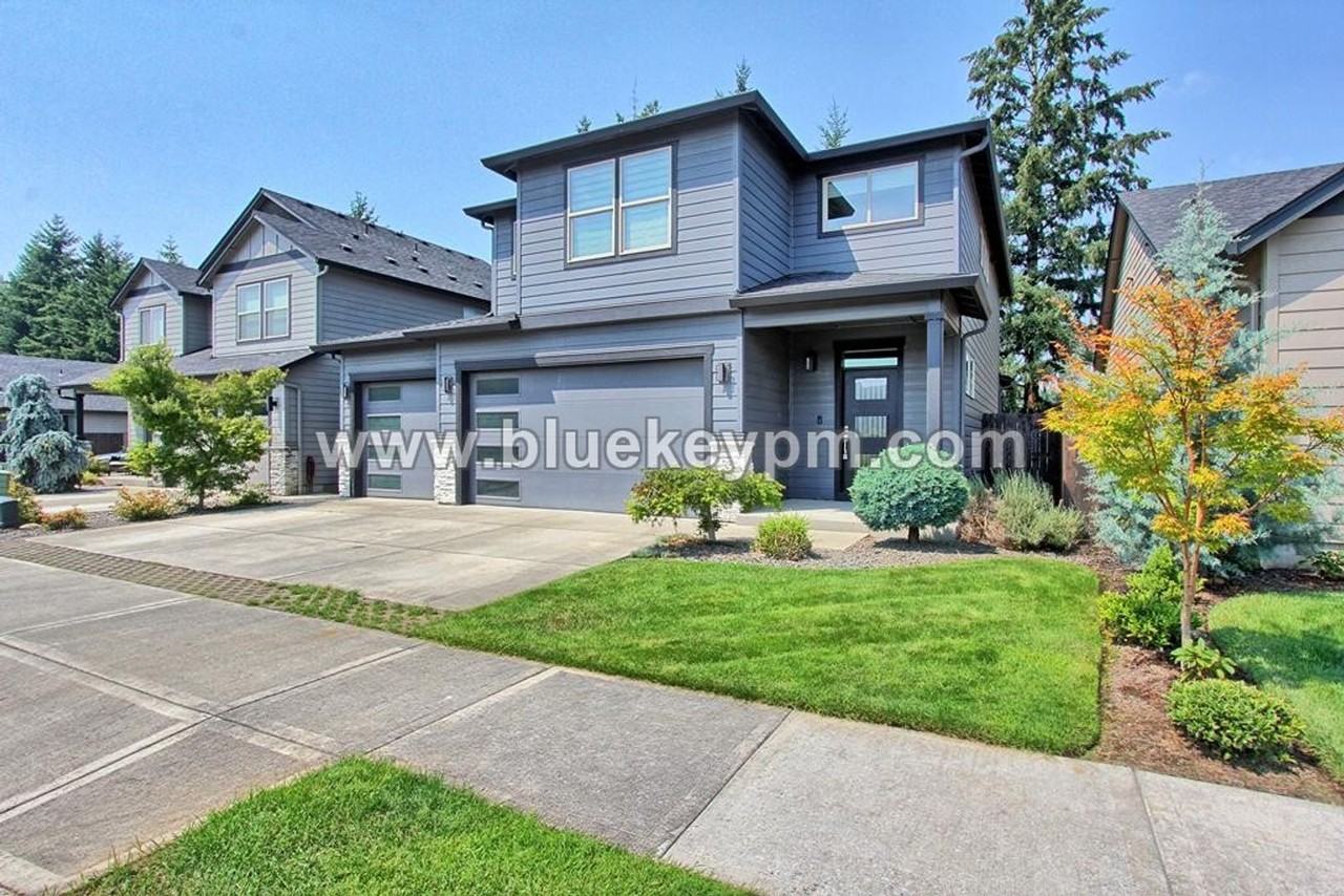 13520 Ne 113th Way - Photo 2 of 19