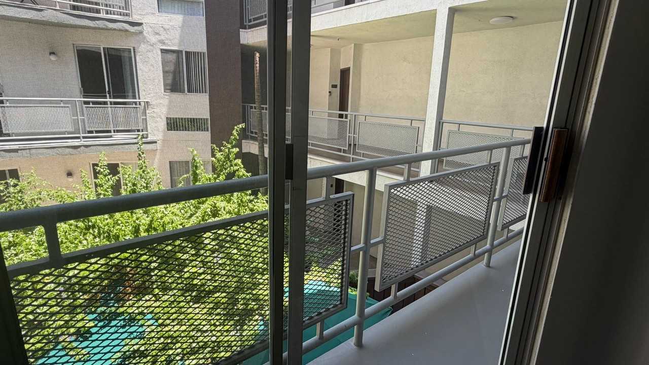 1443 N. Fuller Avenue - Photo 3 of 36