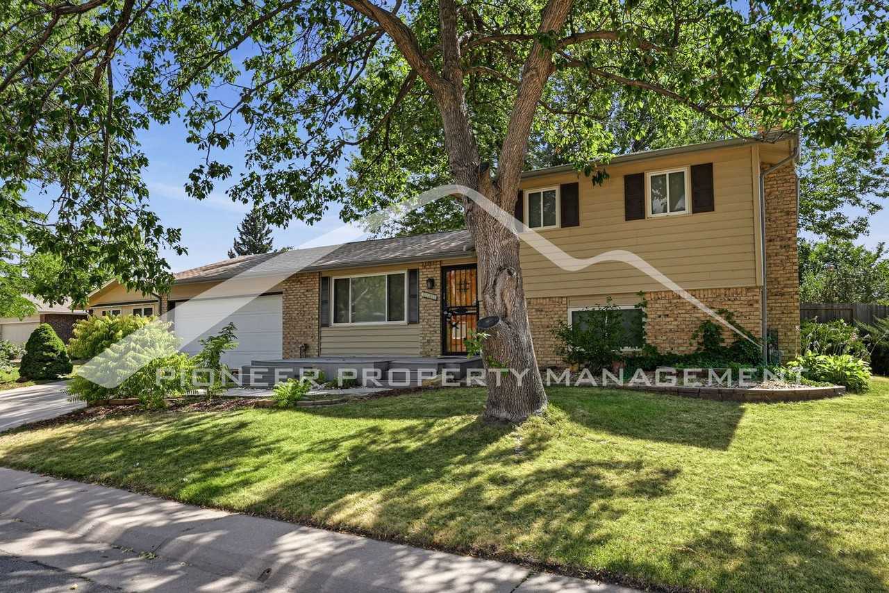 3167 S Emporia Ct - Photo 2 of 22