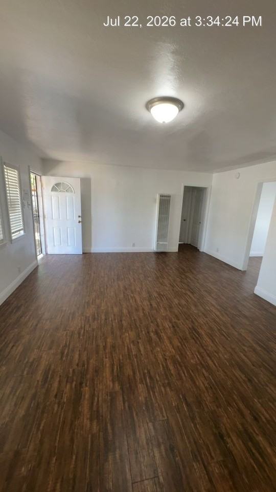 408 Ne 2nd Ave - Photo 4 of 14