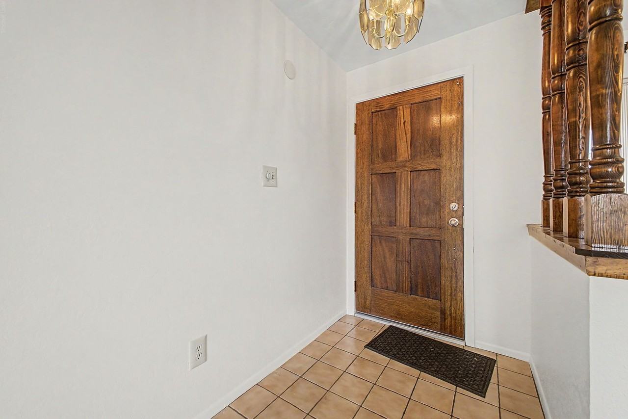 14612 N 49th Way - Photo 3 of 30