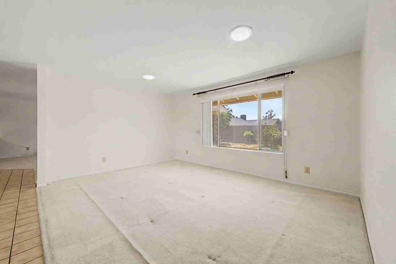 14612 N 49th Way - Photo 7 of 30