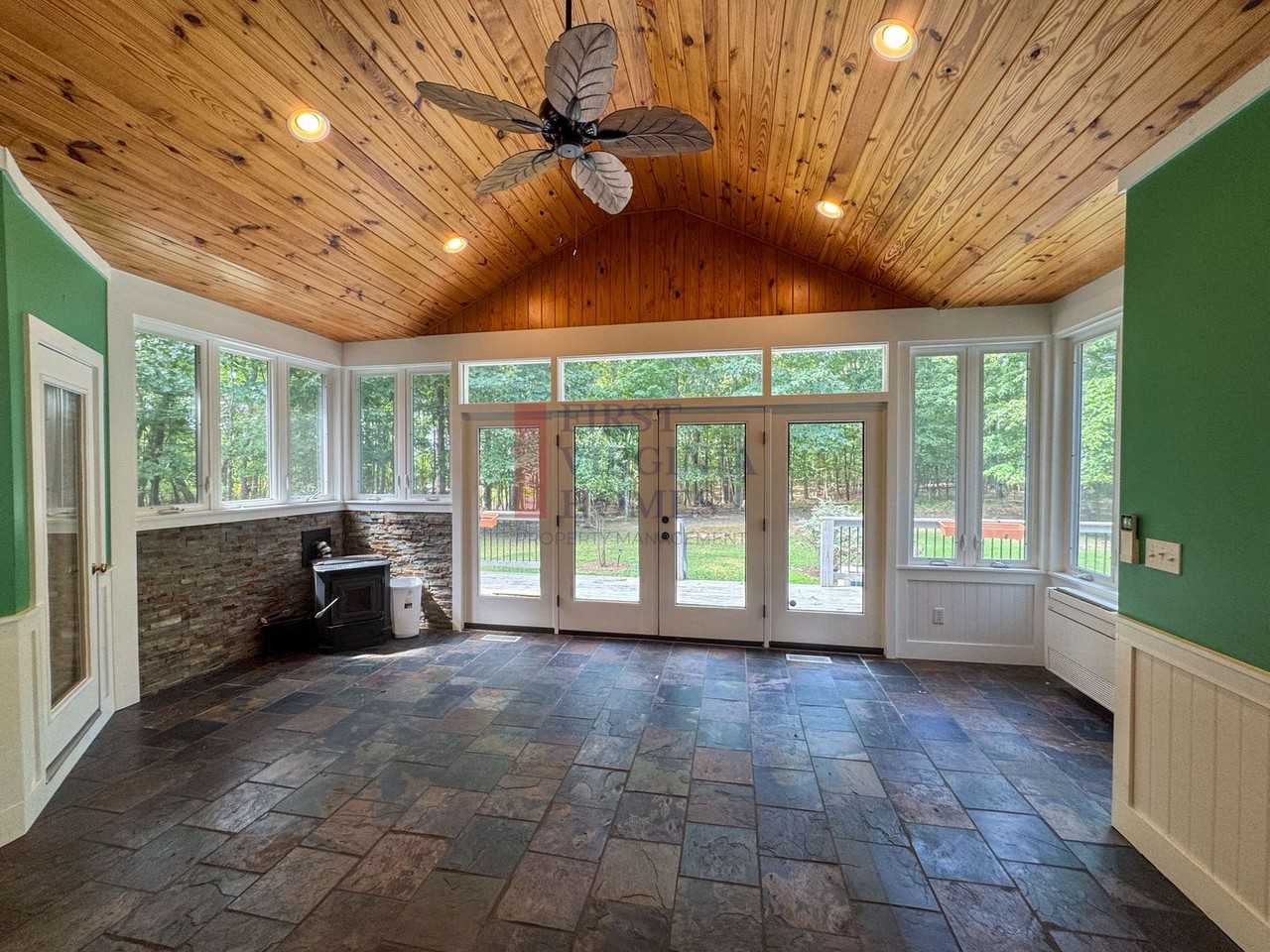 25 Fleetwood Dr - Photo 5 of 20