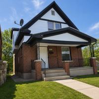featured image of 2600 Euclid Ave