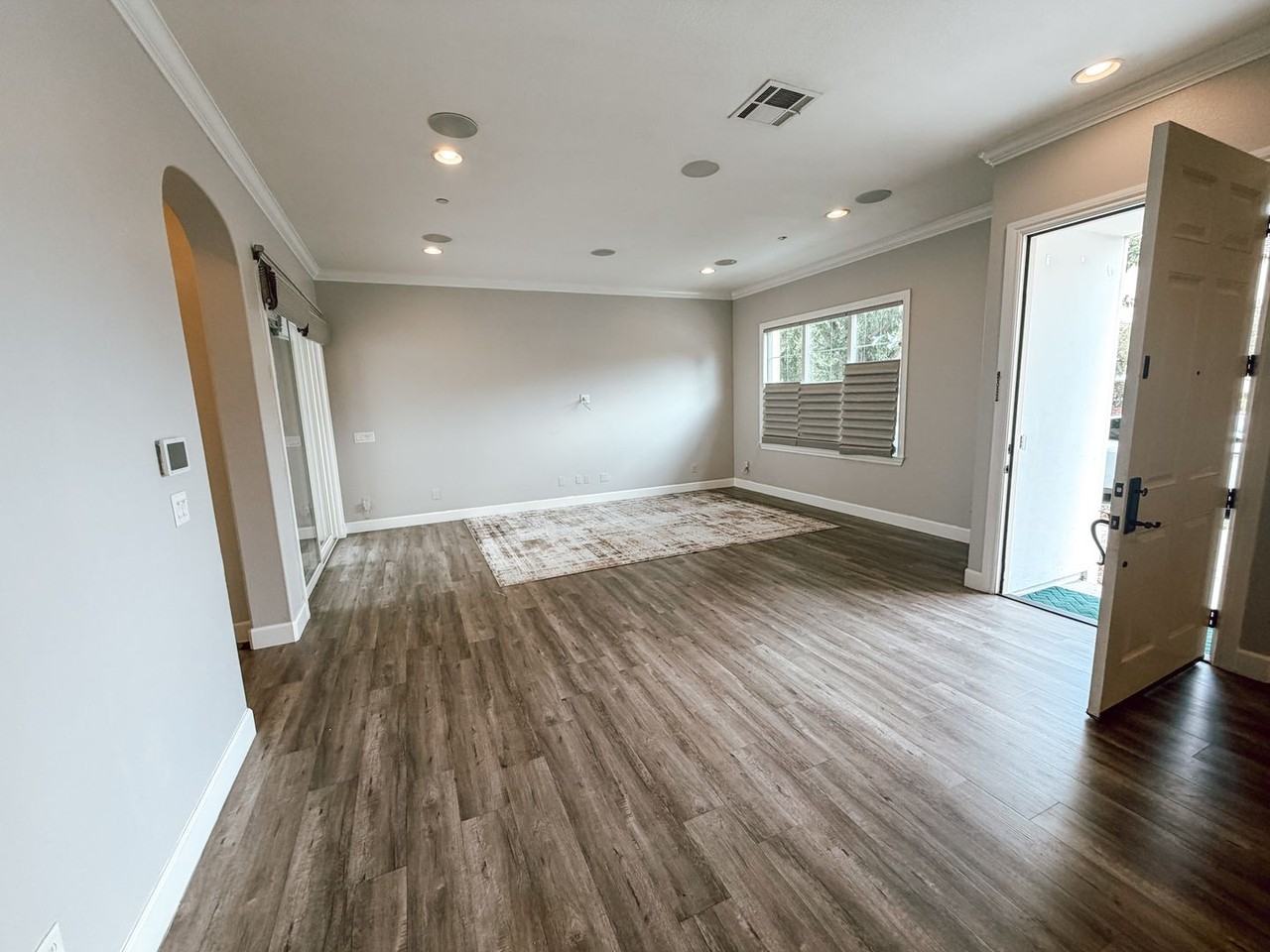 1329 Bayberry View Ln - Photo 2 of 28