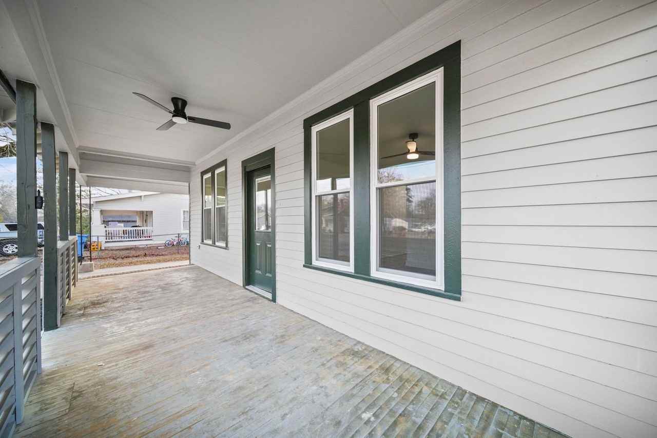 1703 Lowder St - Photo 5 of 34