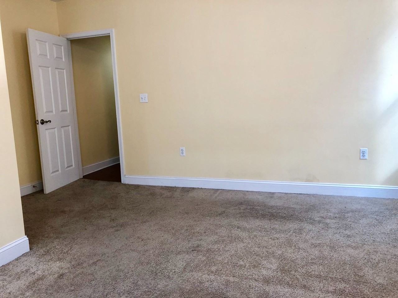 Apartment Units in Old Goucher, Baltimore, MD! - Photo 5 of 36