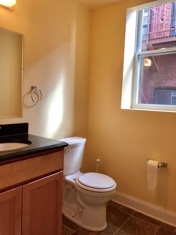 Apartment Units in Old Goucher, Baltimore, MD! - Photo 7 of 36