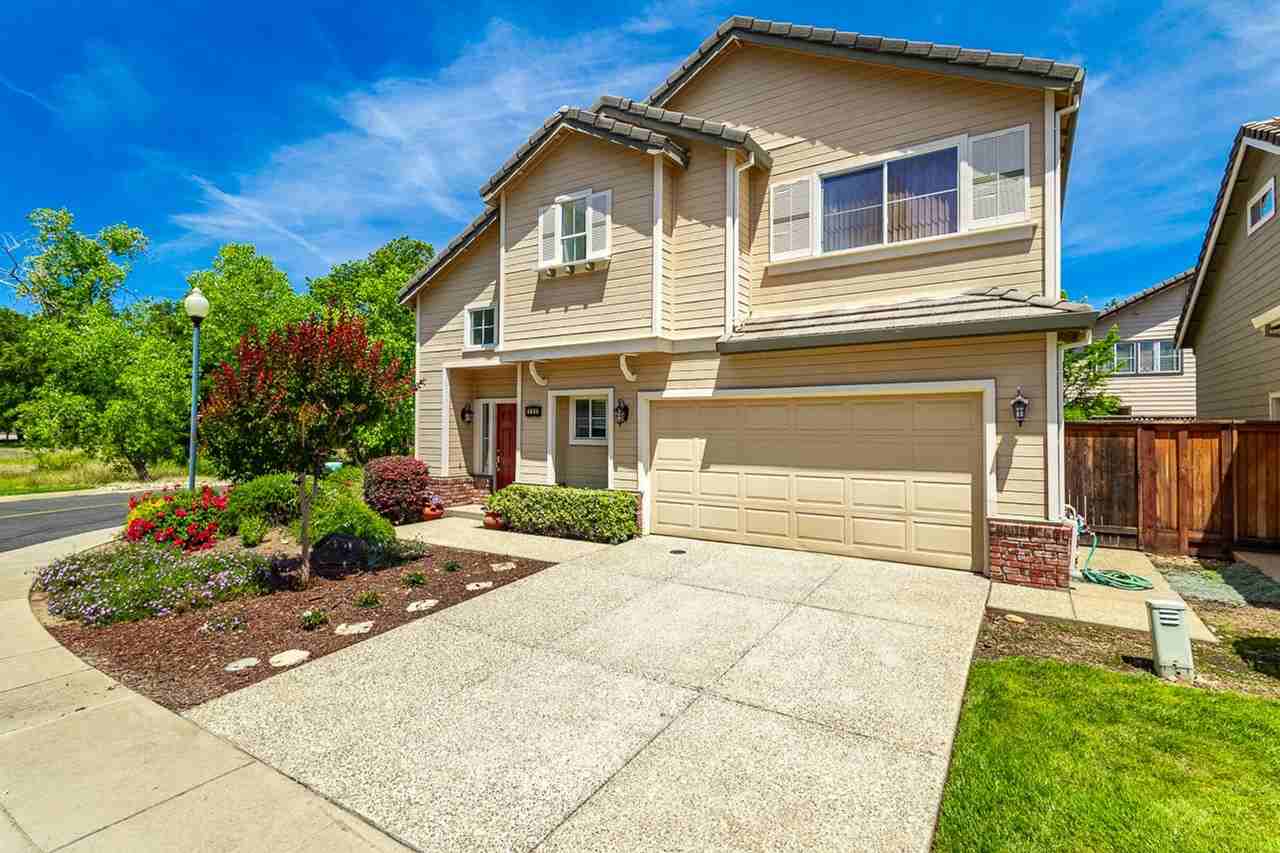 131 Royalton Cir - Photo 3 of 30
