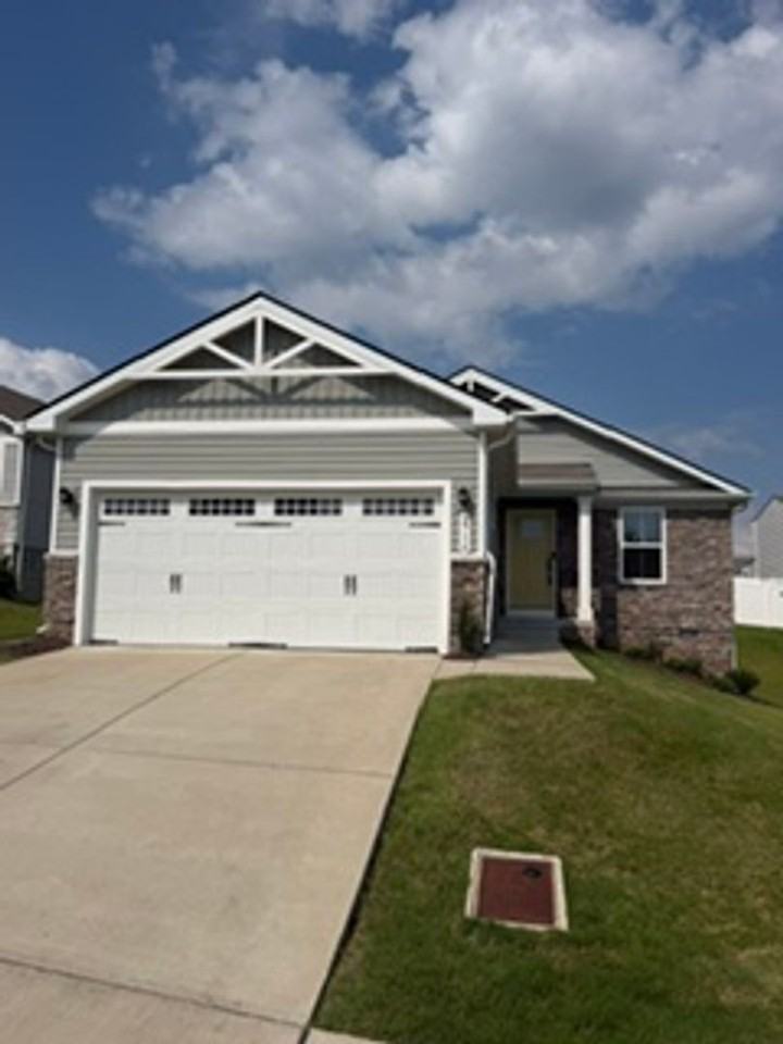 2716 2716 Thorton Grove Dr. - Photo 2 of 41