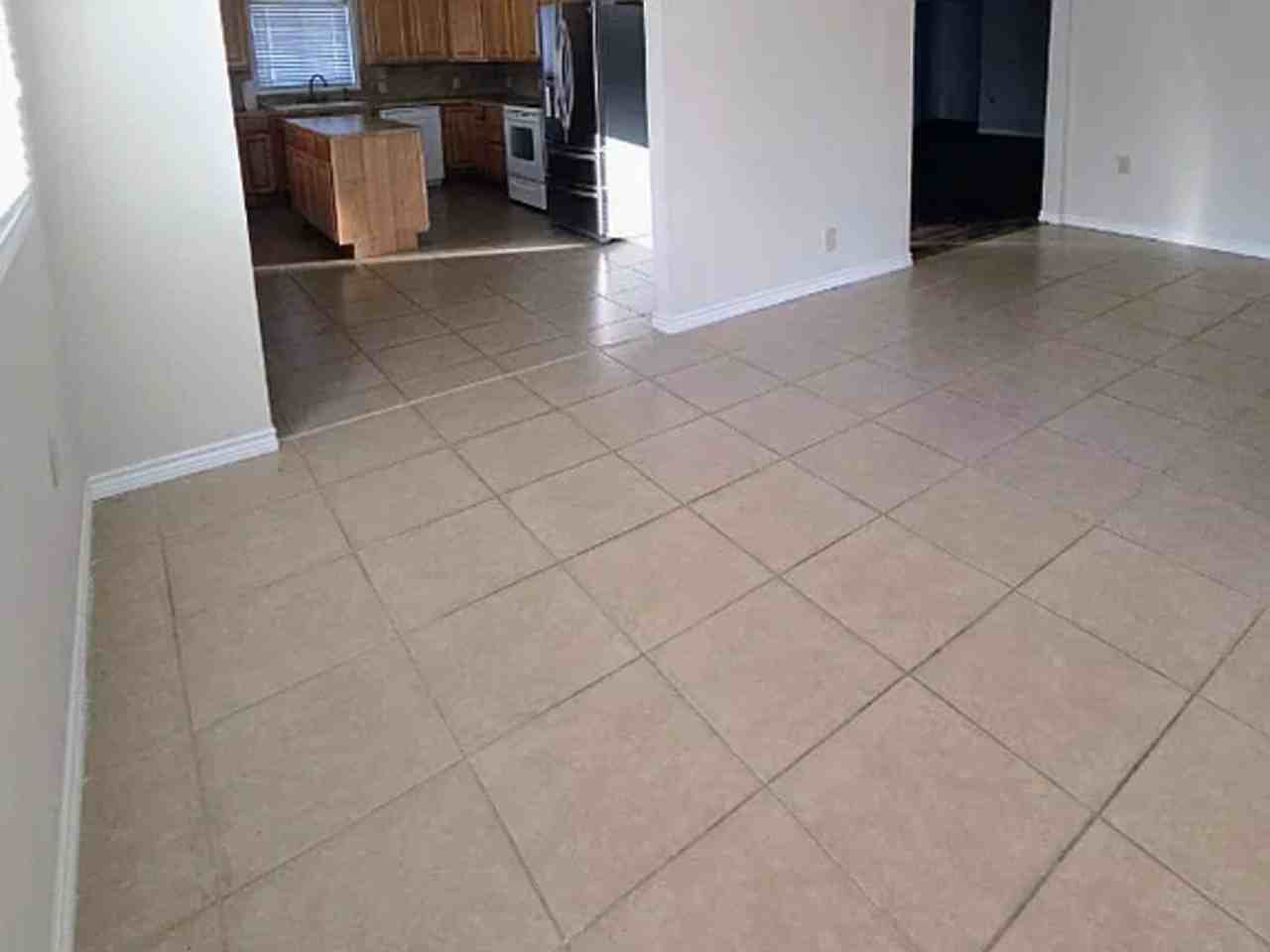 320 Bell Ave - Photo 2 of 11