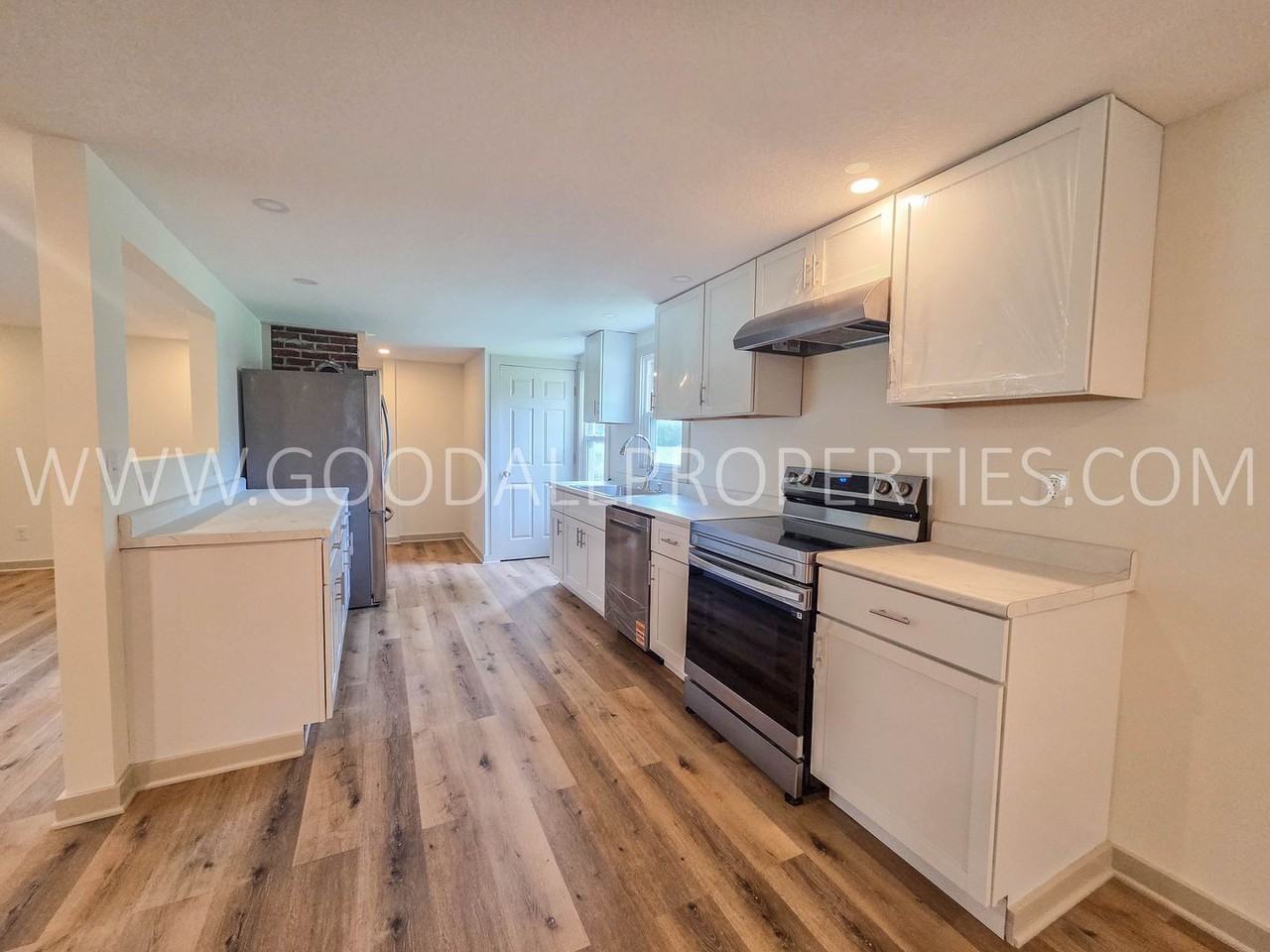 32357 Homestead Cir - Photo 3 of 22