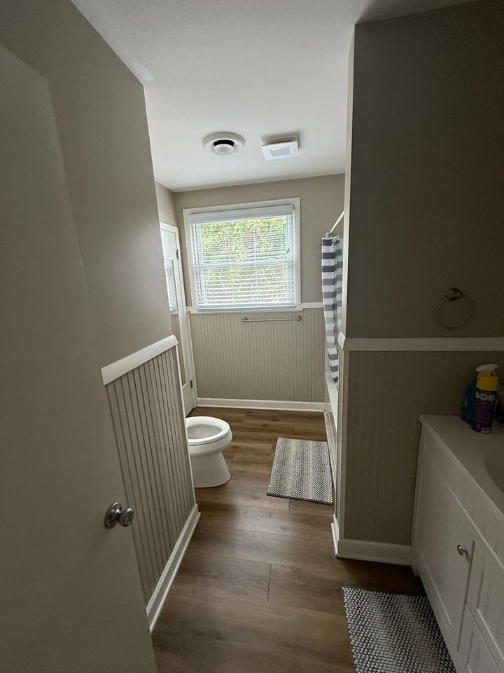 1202 Nahm Dr - Photo 4 of 12