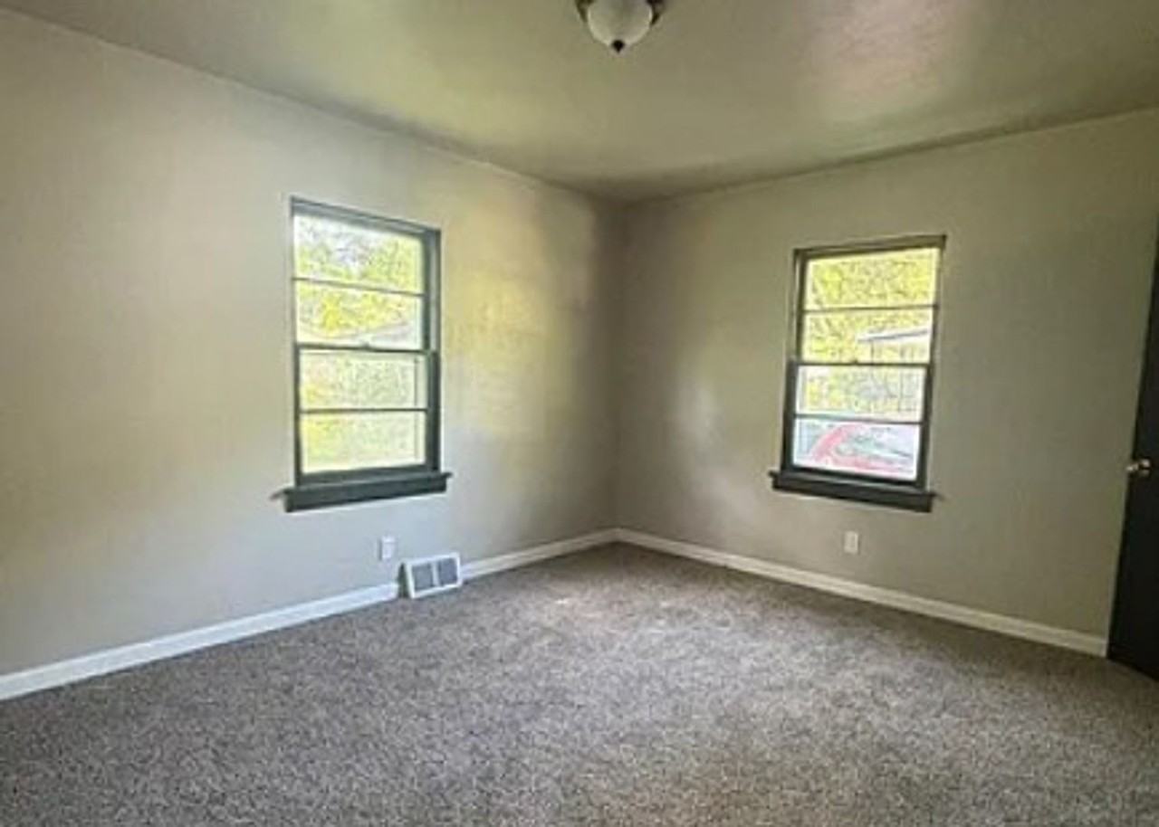 804 Preston Ln - Photo 6 of 12