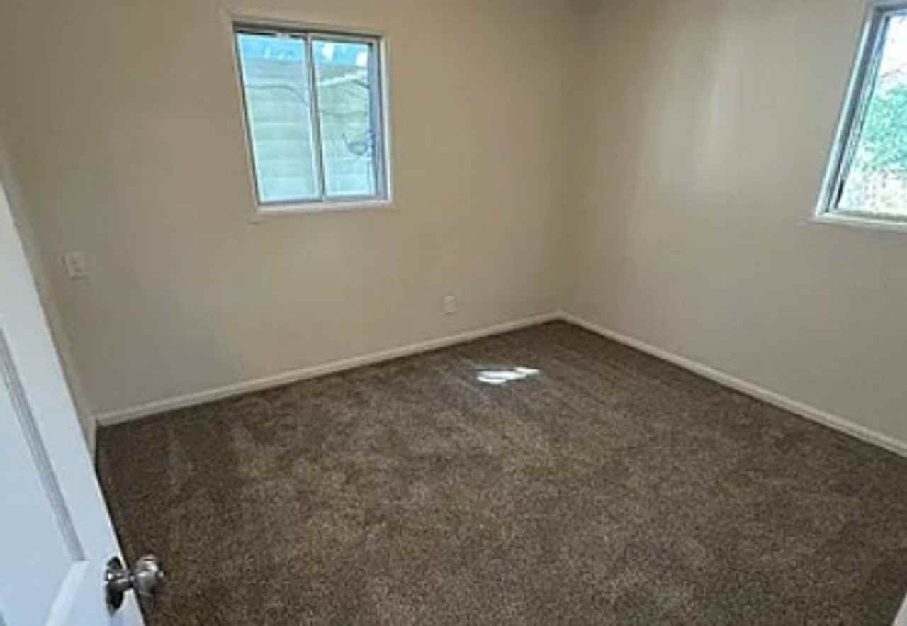 813 Saint William Dr - Photo 6 of 8