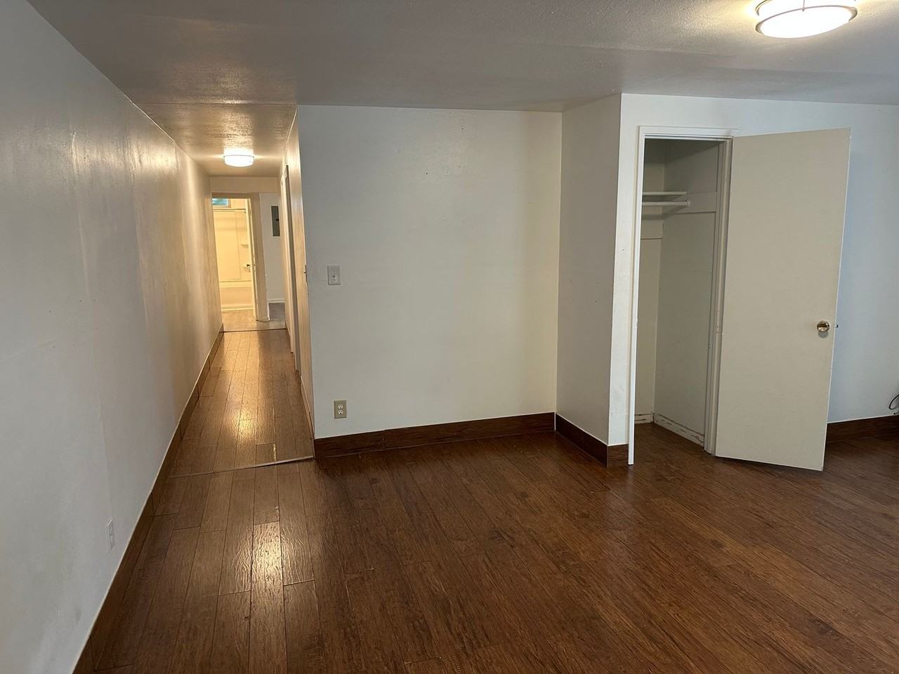 704 19th Ave - Photo 5 of 10