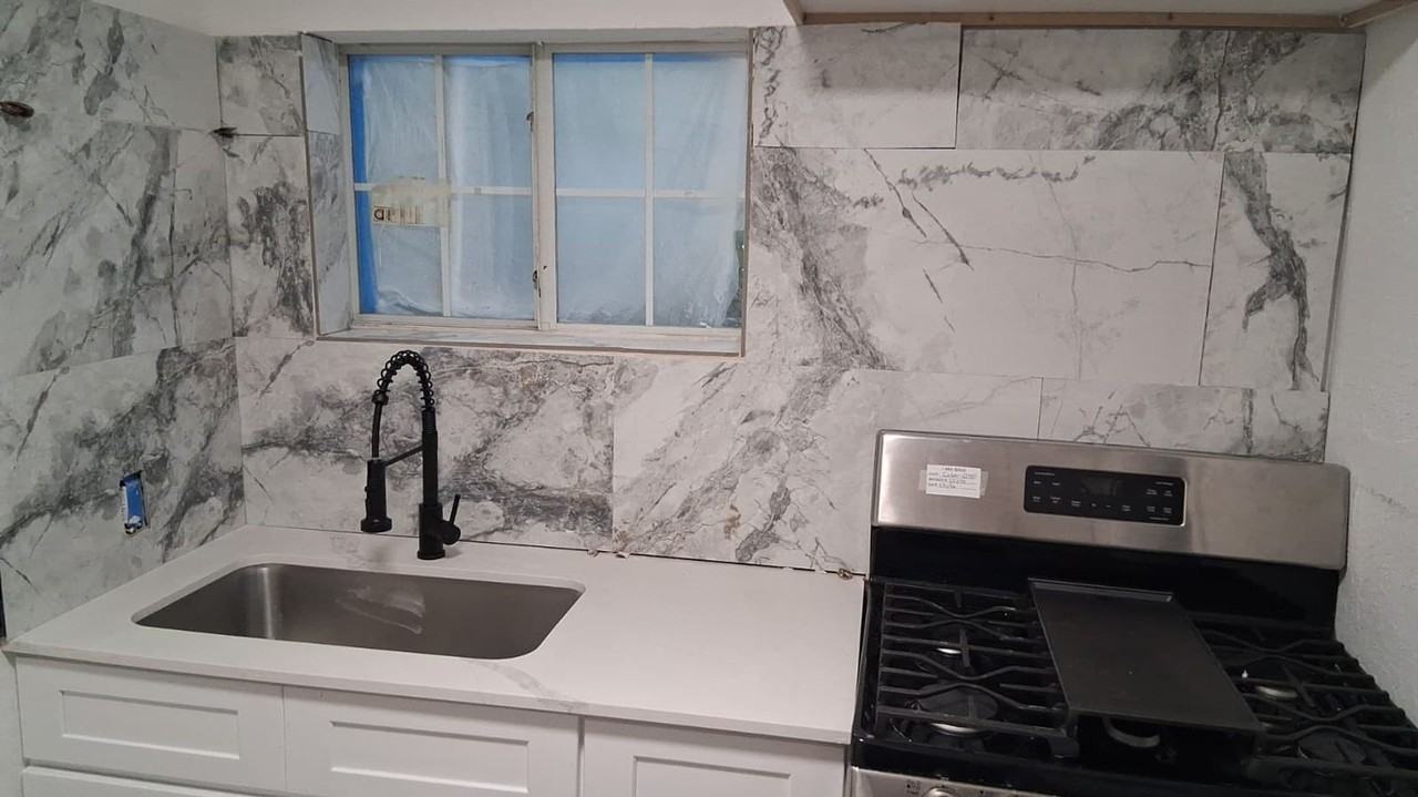9312 Manchester St - Photo 3 of 12