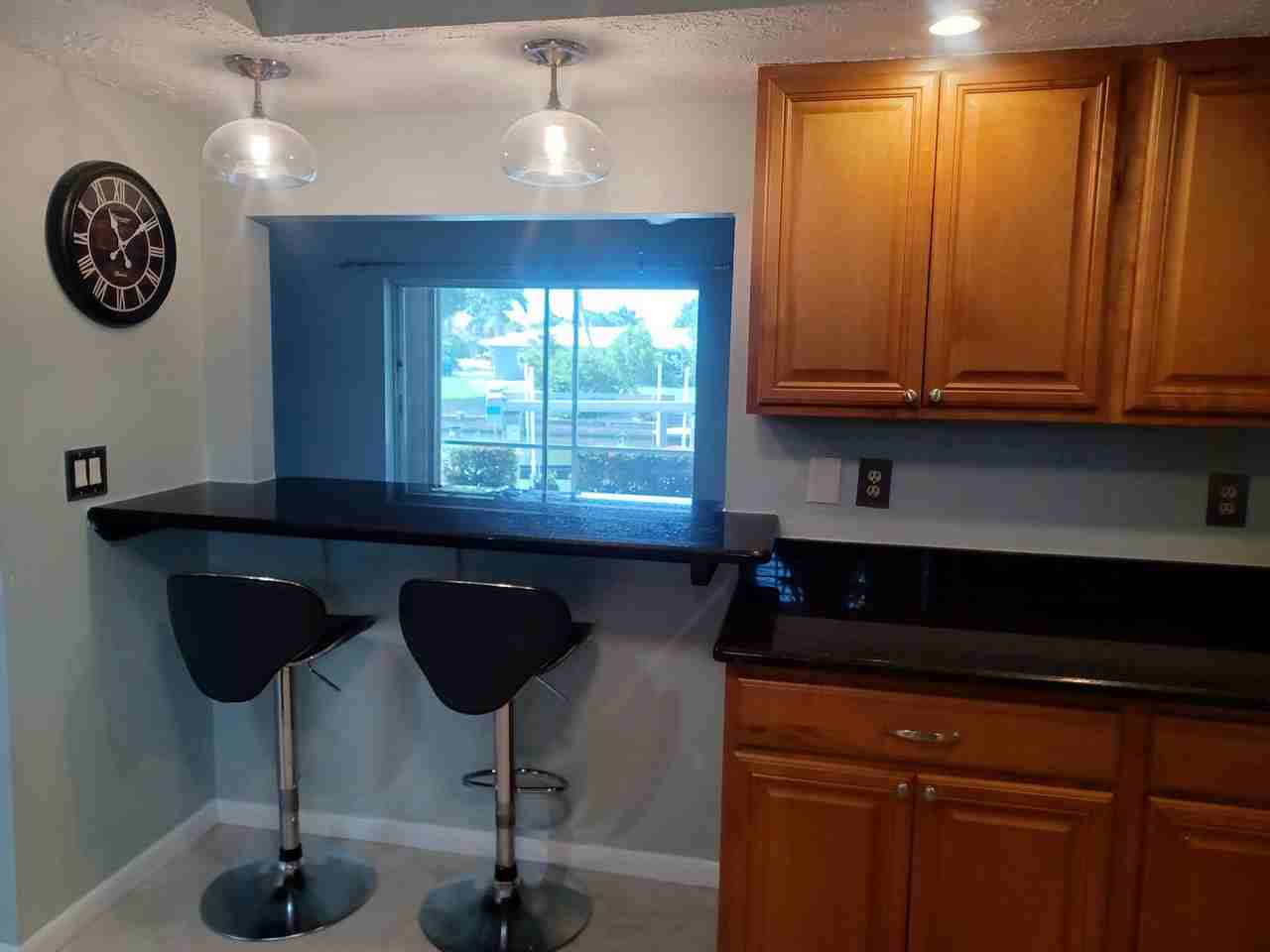 208 Cape Coral Pkwy E - Photo 5 of 24