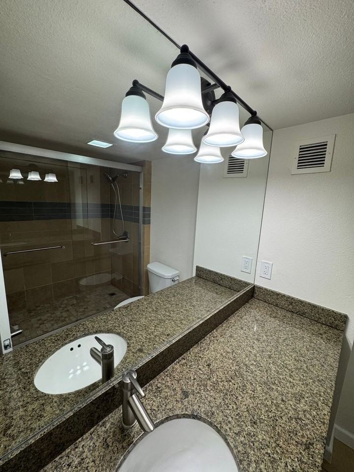 801 National City Blvd #414 - Photo 6 of 20